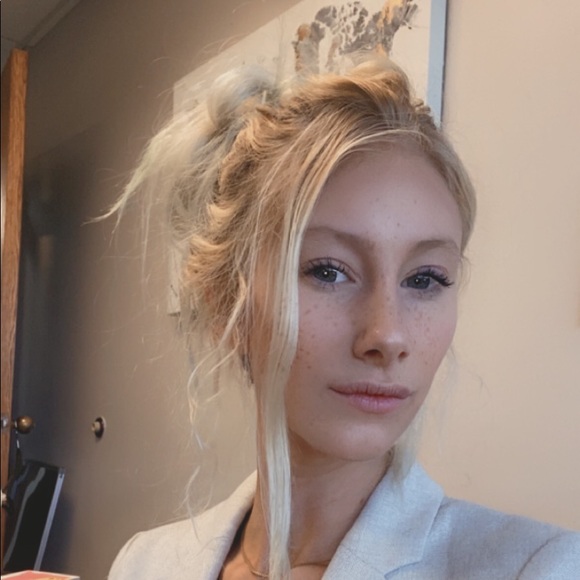 Meet your Posher, Joslin - Picture 3 of 4